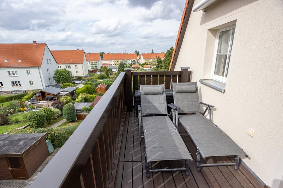 View (from property/room), Balcony/Terrace, Seating area