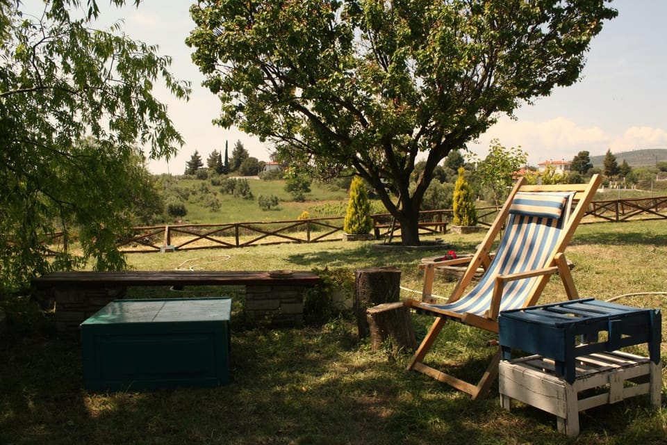 Garden, Seating area