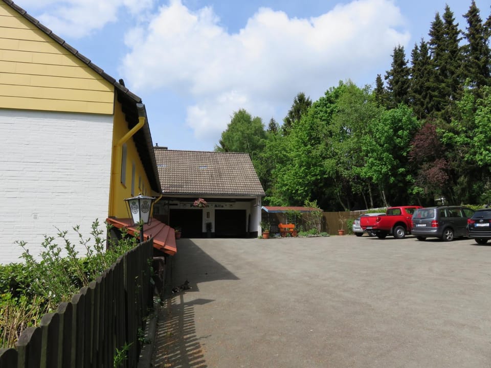 Facade/entrance, Other, On site, Area and facilities