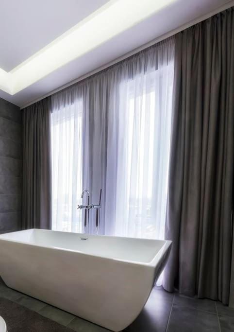 Central Park. Luxury exclusive apartment. Apartment in Chișinău