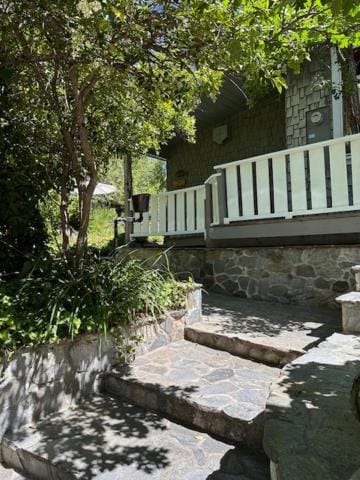 O'Connell-Lake Area House in Bass Lake
