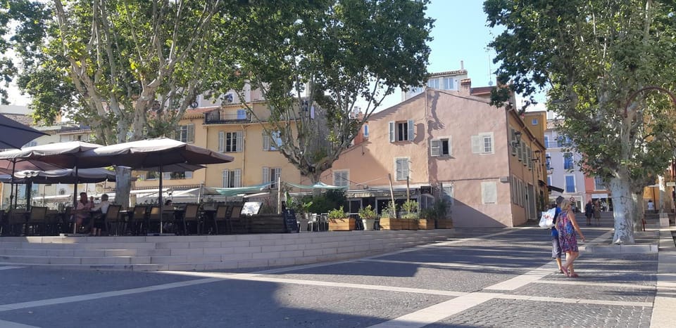 Neighbourhood, City view, Street view