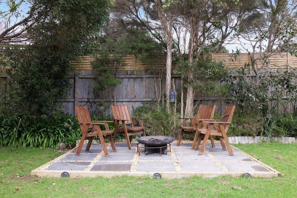 Surf Beach Retreat House in Victoria