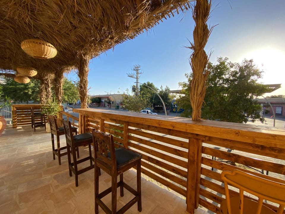 View (from property/room), Balcony/Terrace