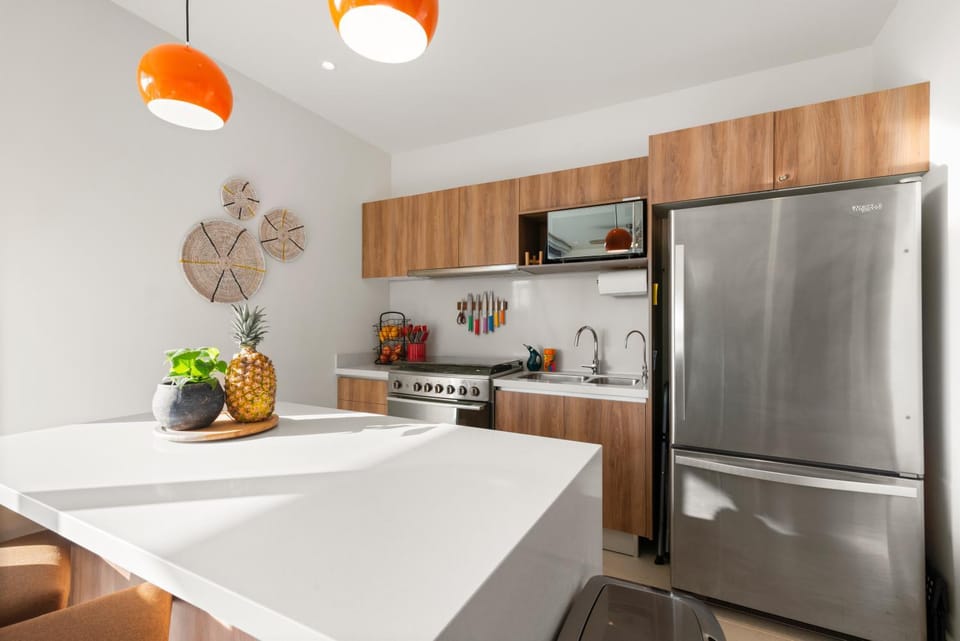 Kitchen or kitchenette, dishwasher, oven, pet friendly, stove