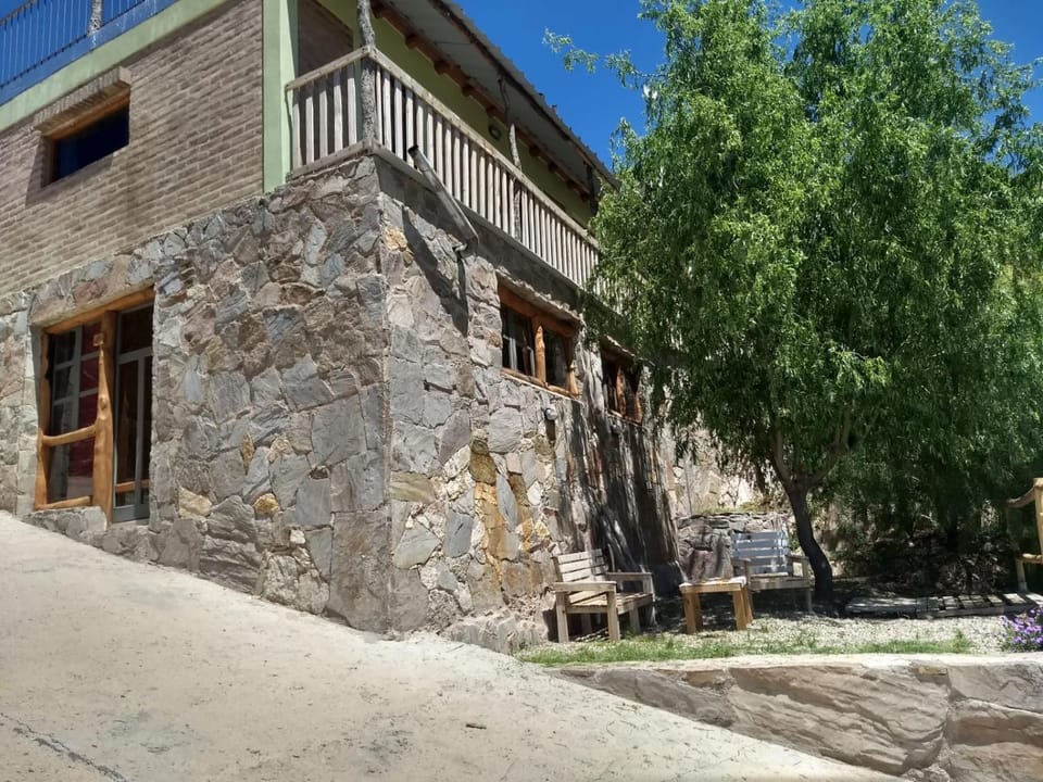 Property building, Garden, Balcony/Terrace
