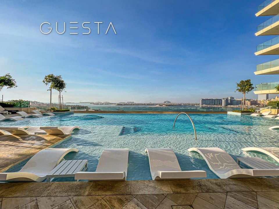 Sea view, Swimming pool, sunbed