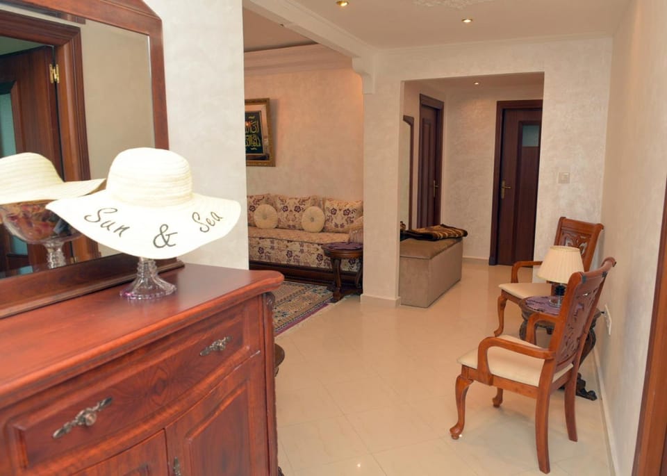 Appartement de standing calme en centre ville IMAZUR Apartment in Tangier