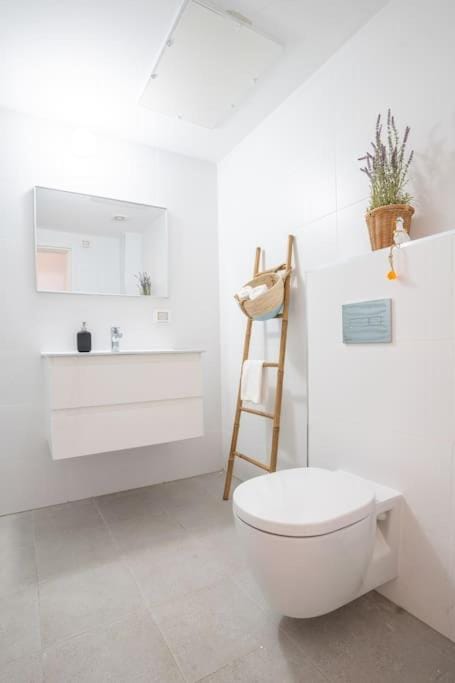חלום באכזיב Apartment in North District