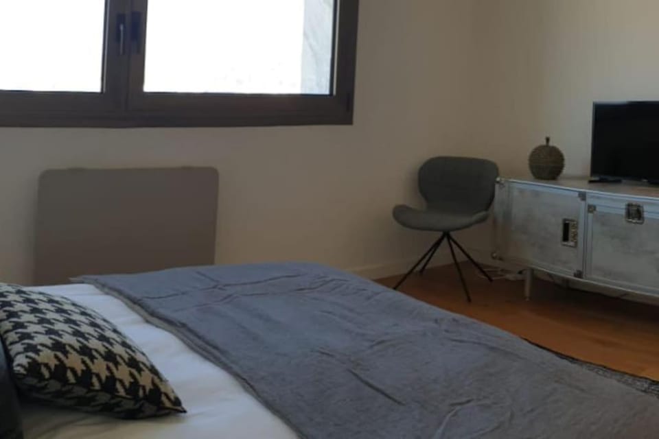 LE SOLAVUE 150 M2 VUE EXCEPTIONNELLE SUR LE LAC Apartment in Annecy