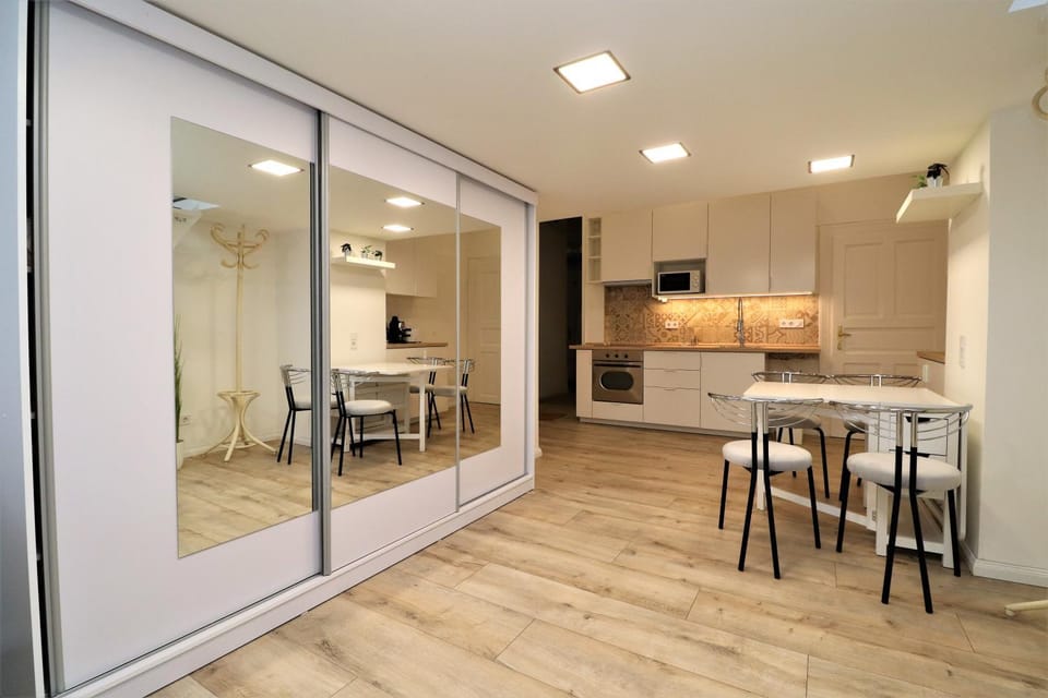 Roxy Stúdio 4A Apartment in Budapest