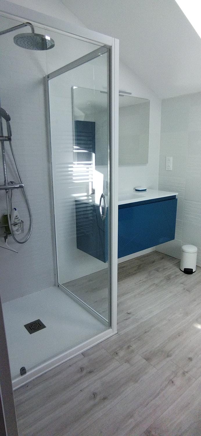 Shower, Bathroom