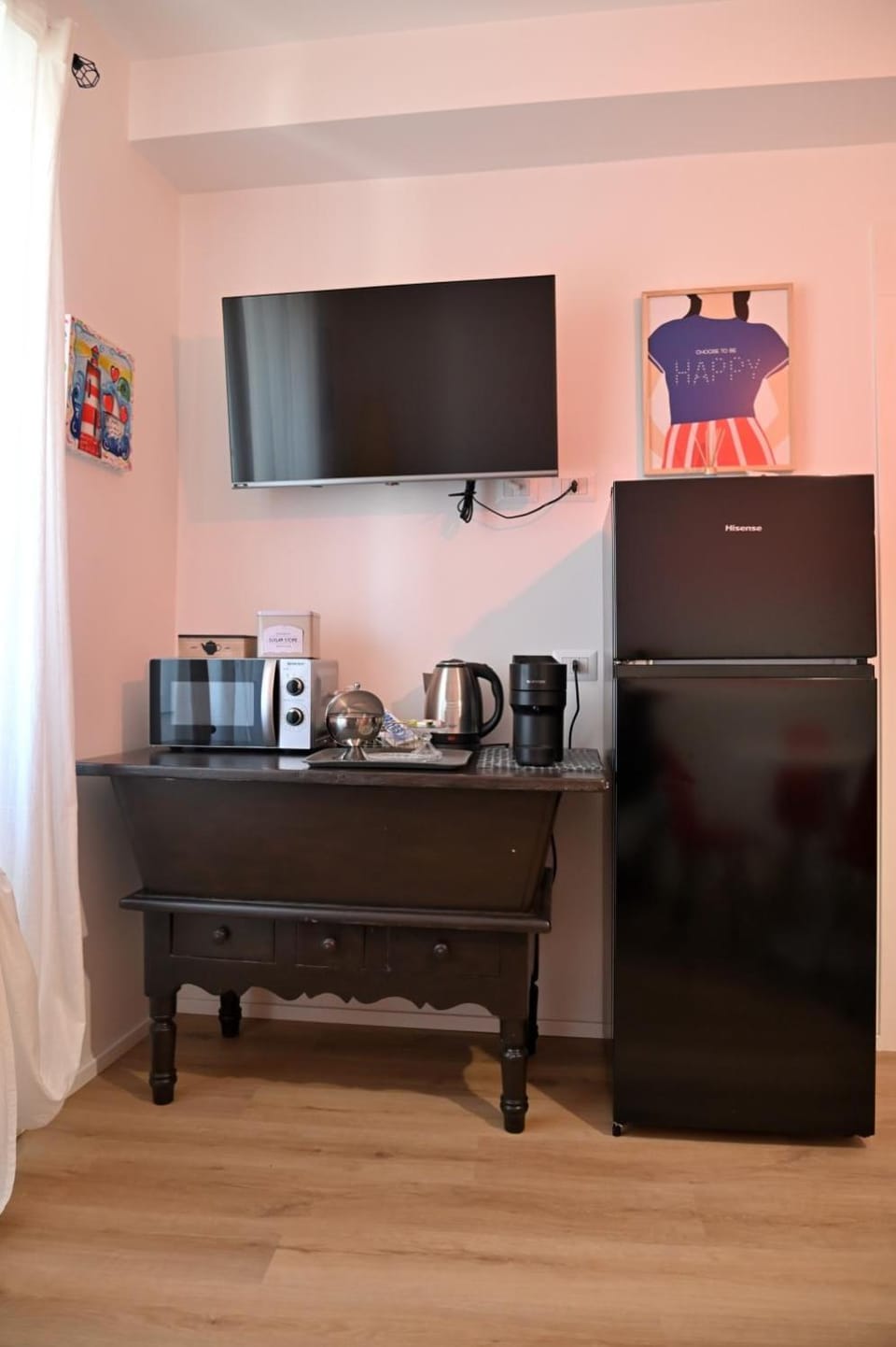 TV and multimedia, Breakfast, microwave