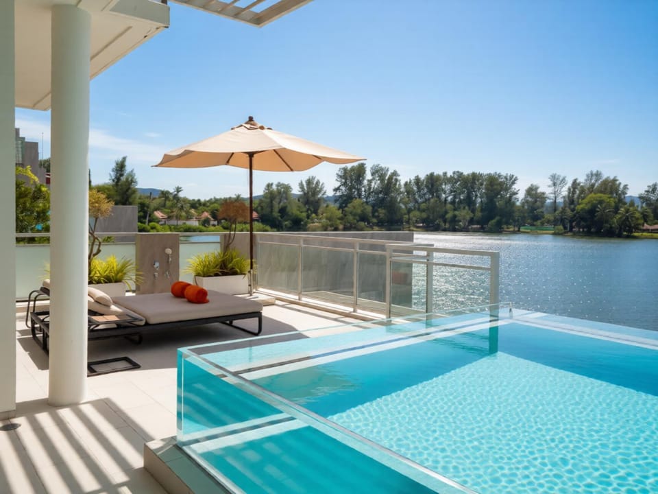 Day, Pool view, Swimming pool, sunbed