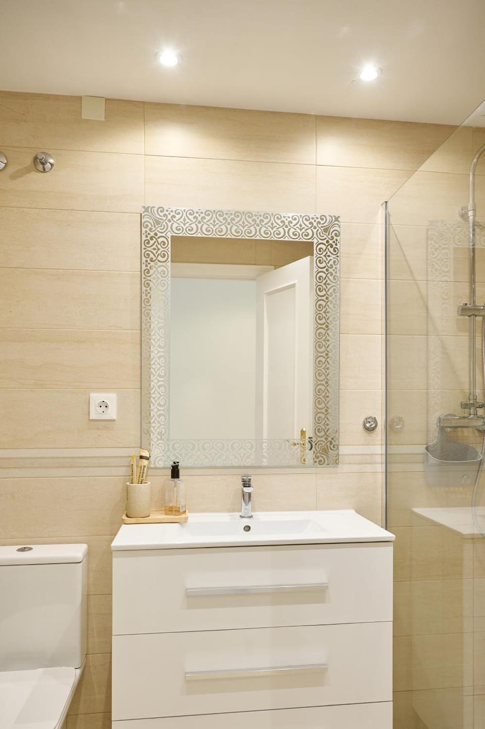Toilet, Bathroom