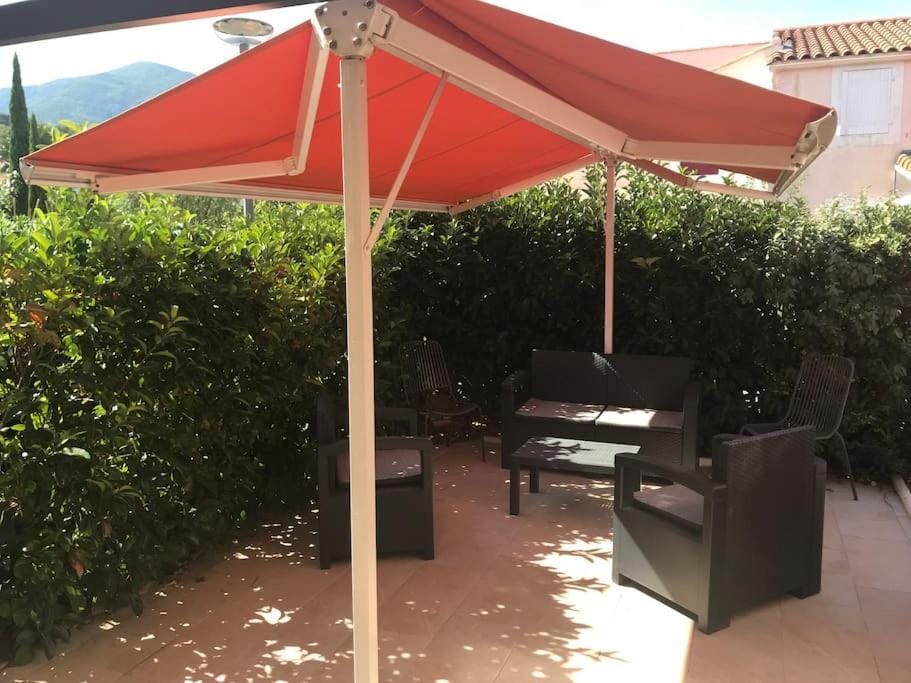 Belle Petite Villa climatisée dans résidence calme House in Catalonia
