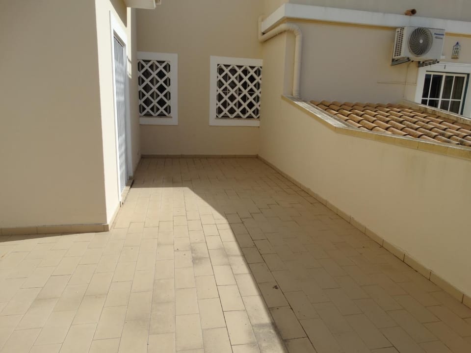 Apartamento com Piscina junto a Praia - Alvor Apartment in Alvor