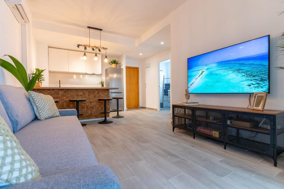 Communal lounge/ TV room, Lounge or bar