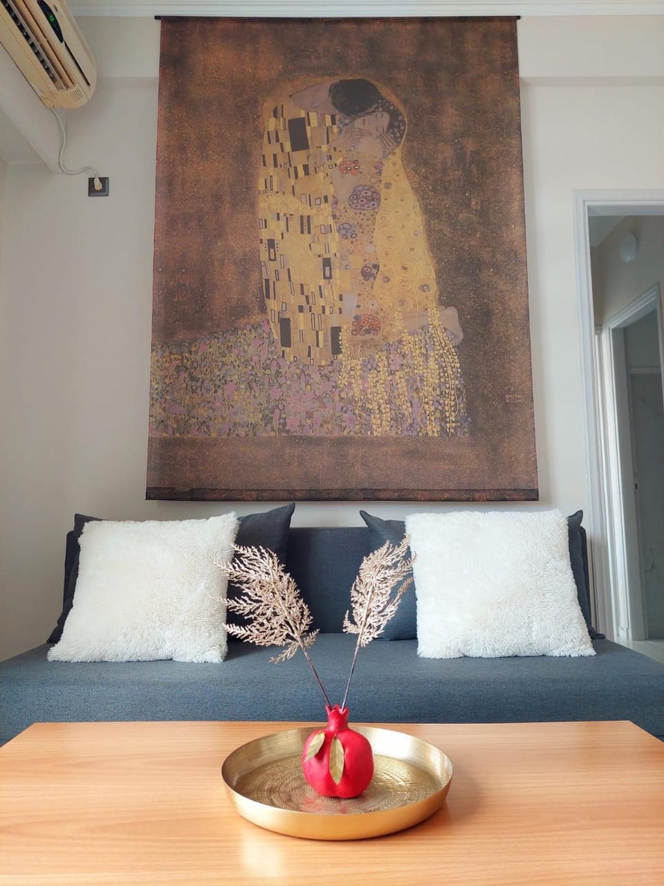 Living room, Decorative detail, Seating area, air conditioner