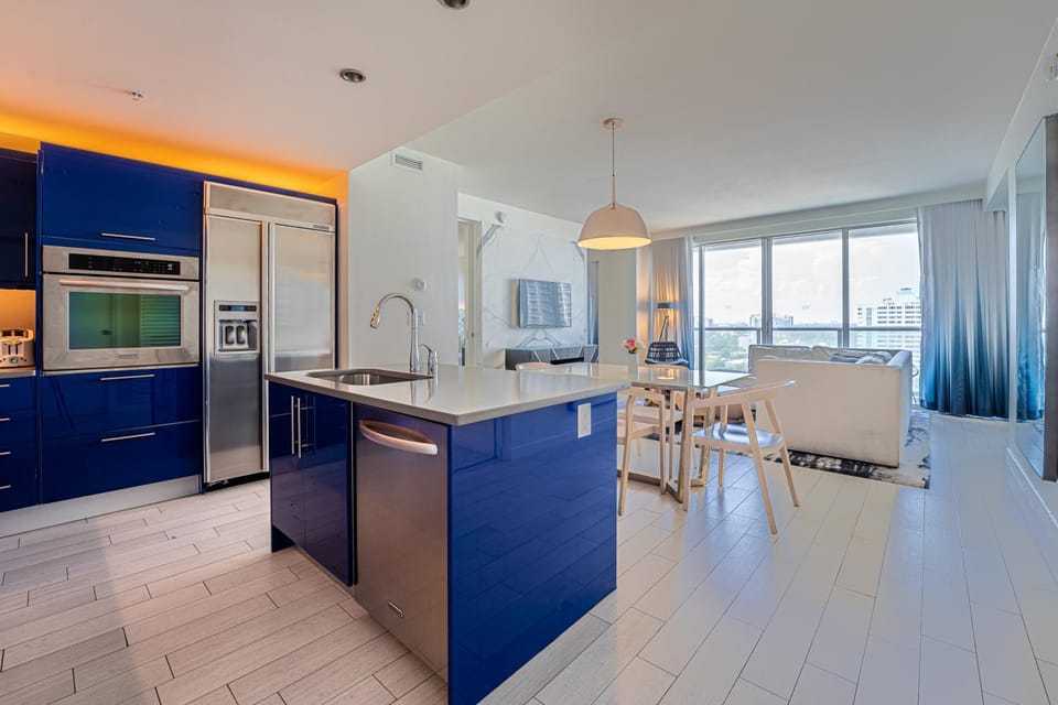 Kitchen or kitchenette, Dining area, pet friendly