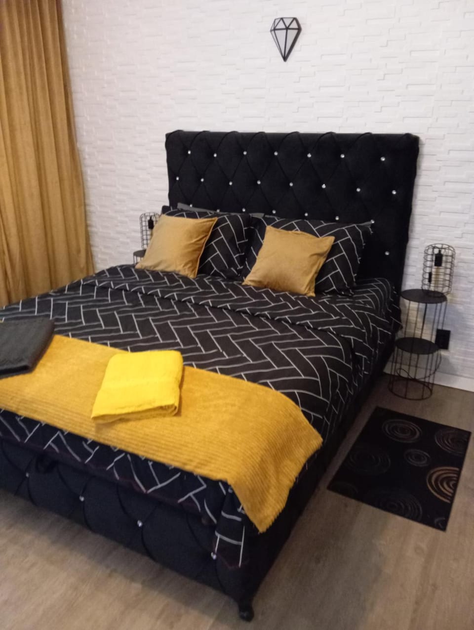 Black Diamond Lux - deluxe riverside apartment Apartment in Vojvodina