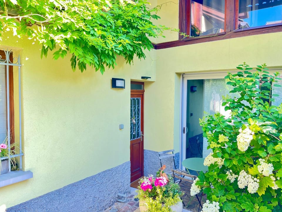 Property building, Garden