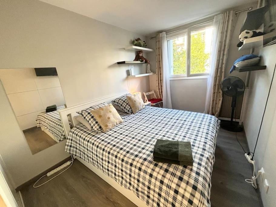 Appartement confort avec balcon - Champigny Apartment in Île-de-France