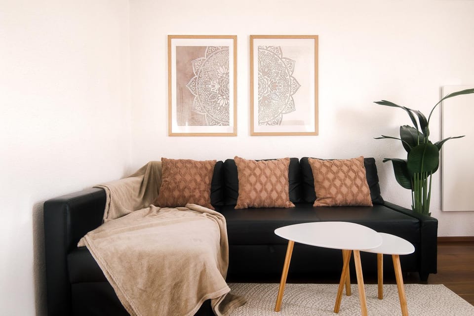 Living room, Decorative detail