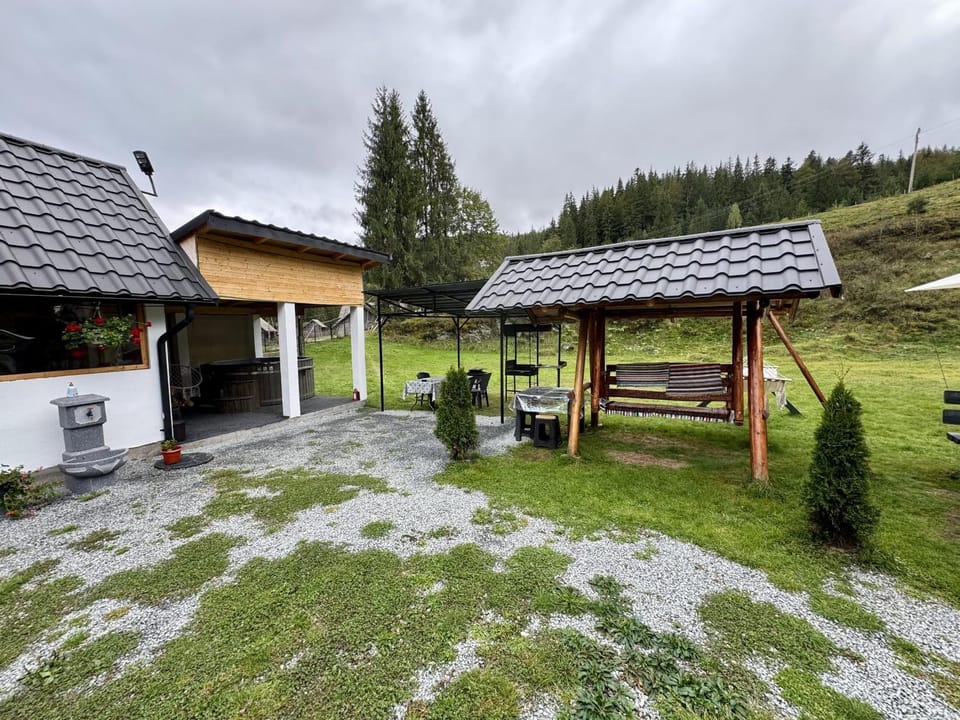 Cabana de Sub Deal Arieșeni Nature lodge in Cluj County