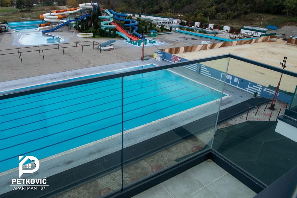 Petković apartmani 87 Apartment in Serbia