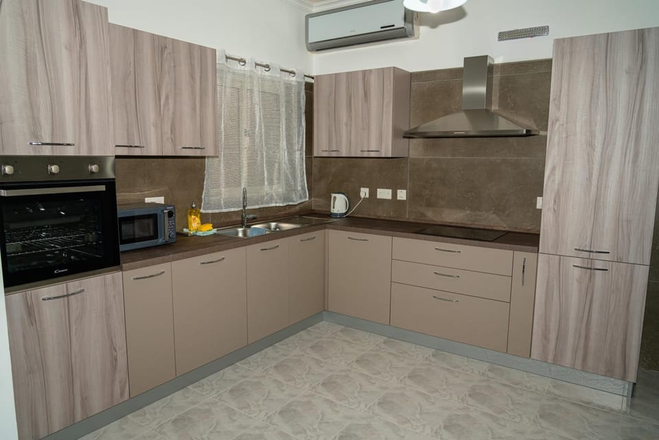 Kitchen or kitchenette, dishwasher, minibar, pet friendly