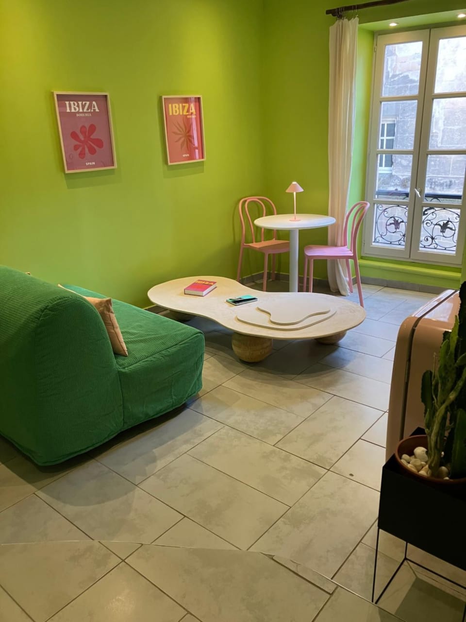 Arles Getaway - Le Flamant Vert Apartment in Arles