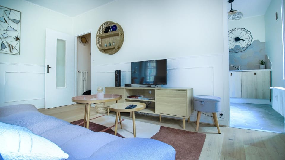 TV and multimedia, Kitchen or kitchenette, Living room, fireplace
