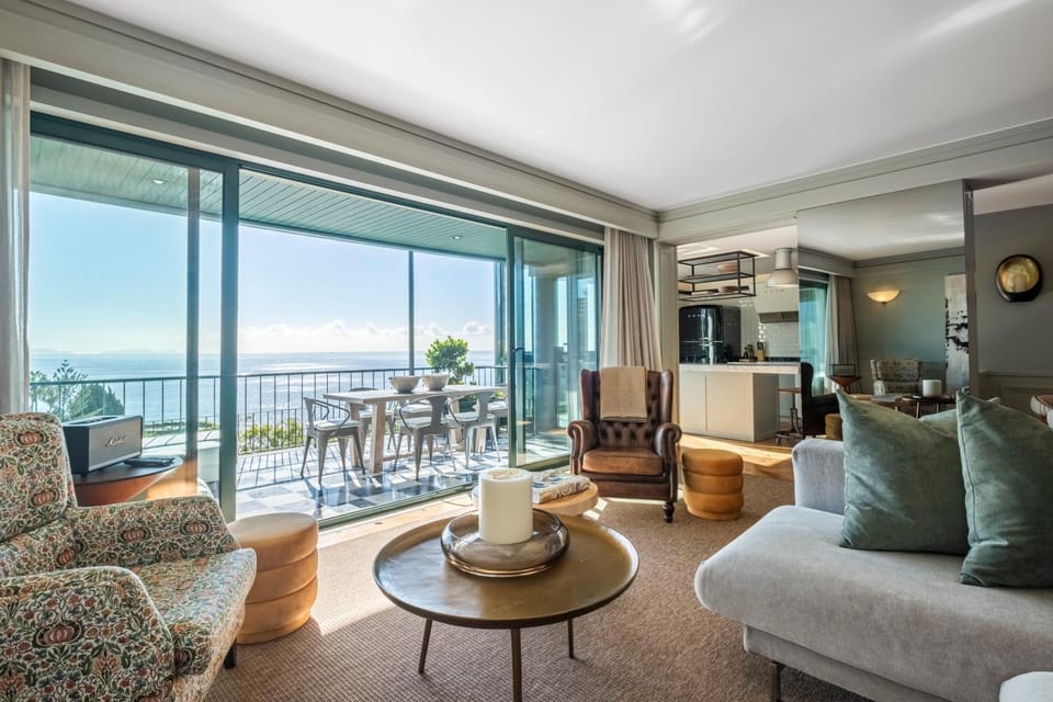 TV and multimedia, Living room, Sea view