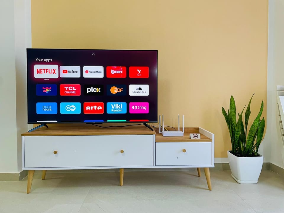 Communal lounge/ TV room, TV and multimedia, Evening entertainment