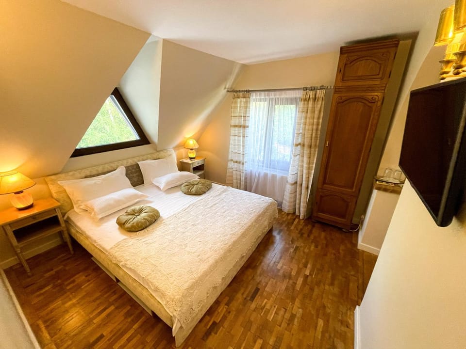 TV and multimedia, Bedroom