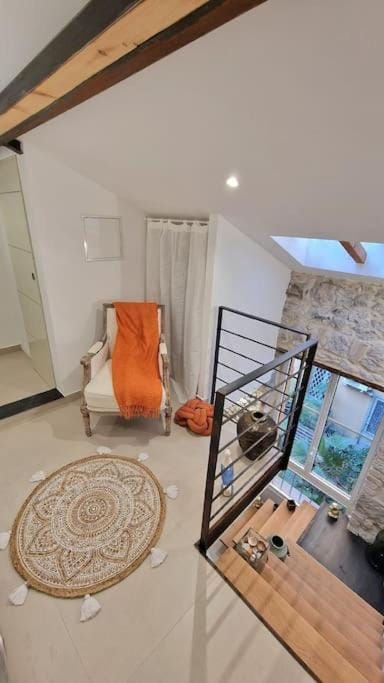 T3 duplex cosy & calme au port - Tram Apartment in Nice