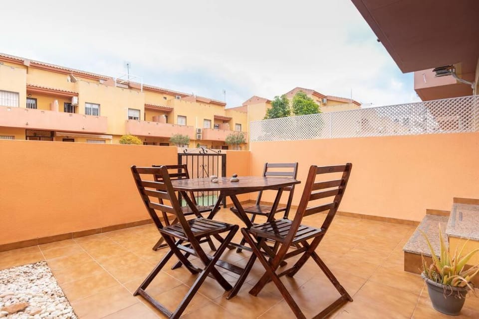 Patio, Balcony/Terrace, Dining area