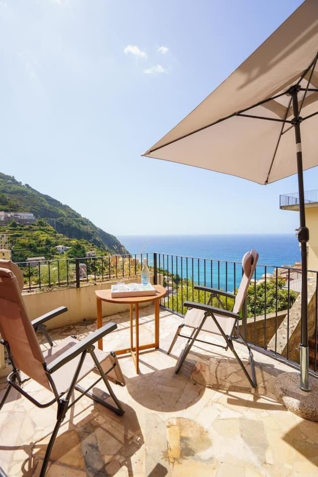 Day, Natural landscape, View (from property/room), Balcony/Terrace, sunbed