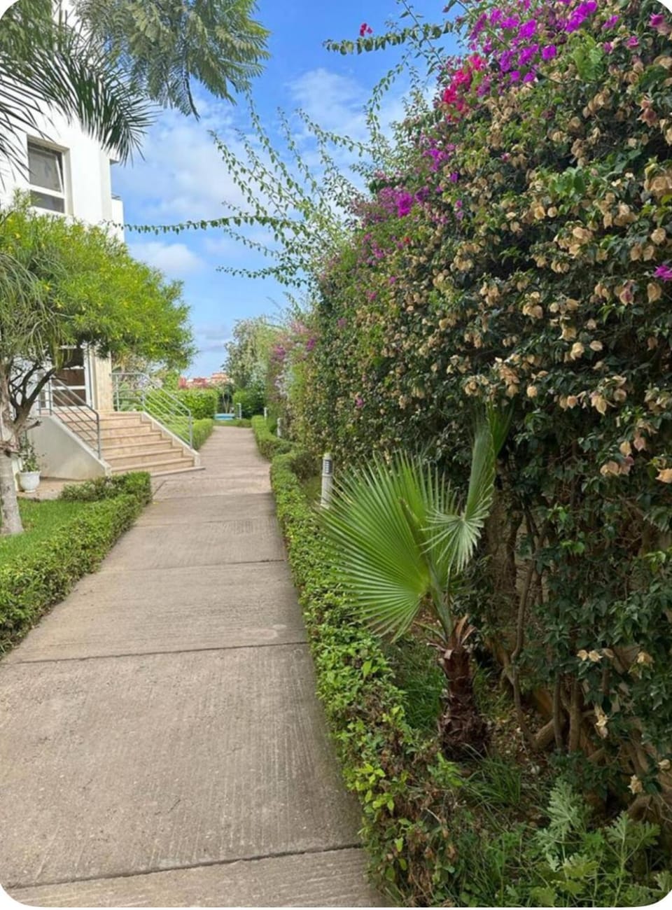 SunRose appartement, Luxueux, sécurisée, piscine, Wi-FI, Pool et parking Apartment in Casablanca-Settat