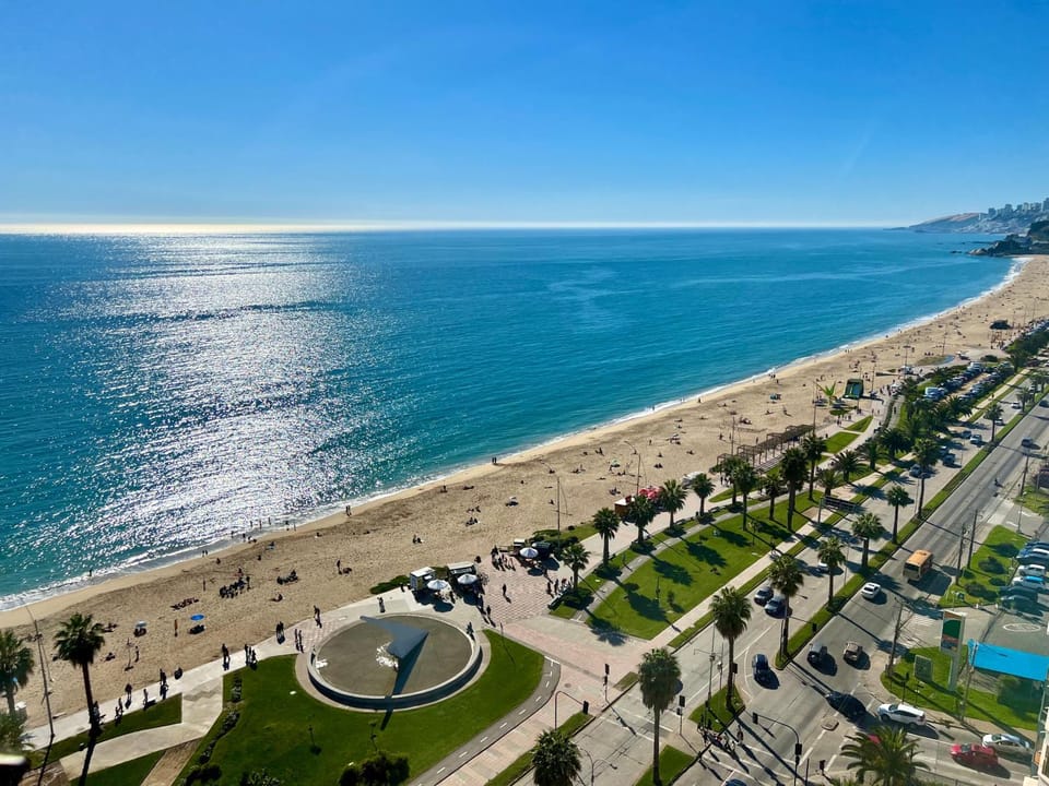 Beach, Sea view, Location