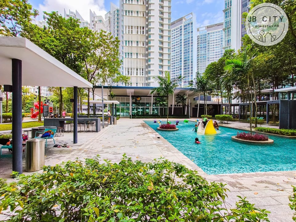 Garden view, Swimming pool