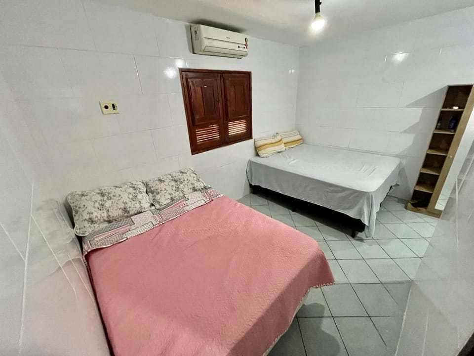 Bed, Photo of the whole room, Bedroom, air conditioner