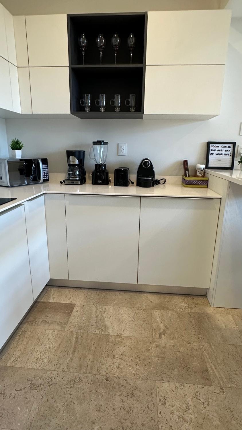 Coffee/tea facilities, Kitchen or kitchenette, minibar, toaster