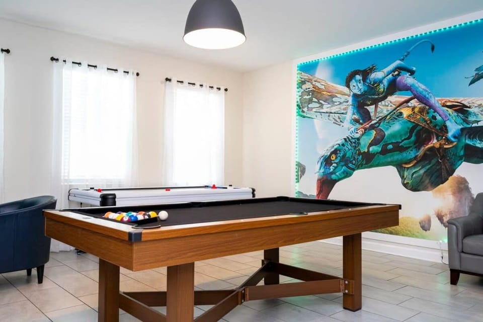 Modern Marvel-Spacious, Themed, Fun-Filled House in Kissimmee