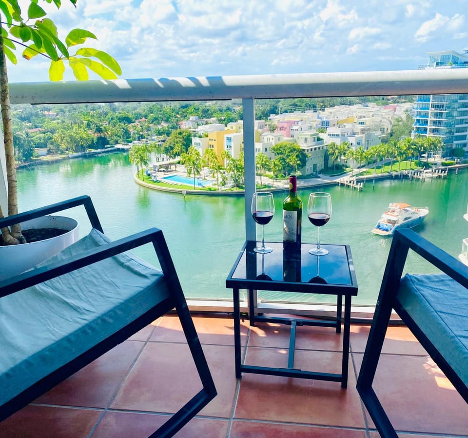 View (from property/room), Balcony/Terrace