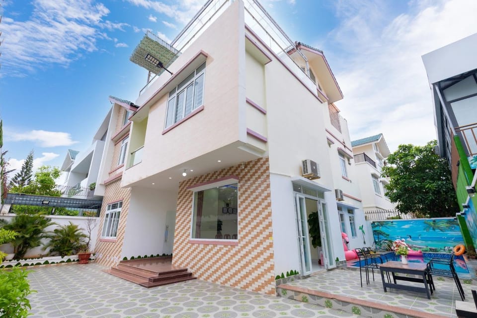 B2-9 Hoàng My Villa - 8 phòng ngủ - 100m tới bãi tắm Villa in Vung Tau