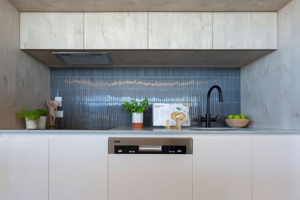 Metropolitan 70 Apartment in Canberra