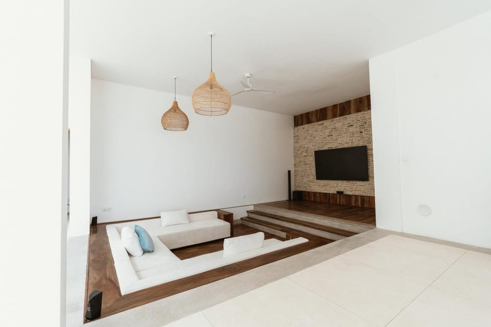 Communal lounge/ TV room, TV and multimedia, Living room, Seating area