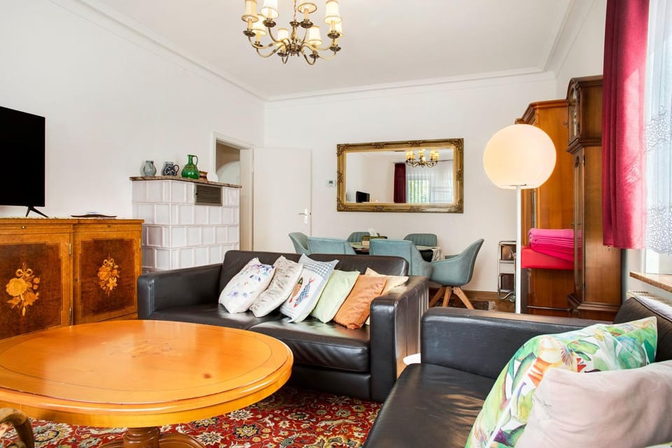 Property building, Living room